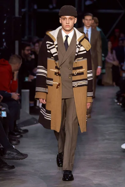 Look 53